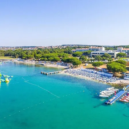 2 Bedroom Cozy In *