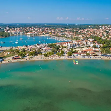 Appartement In Medulin With Outdoor Swimming Pool&2 Bedrooms