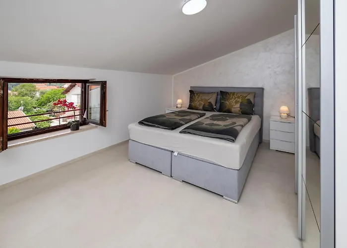 2 Bedroom Cozy In Apartamento *