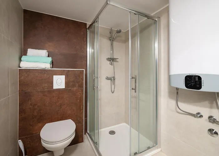 2 Bedroom Cozy In Apartamento Medulin