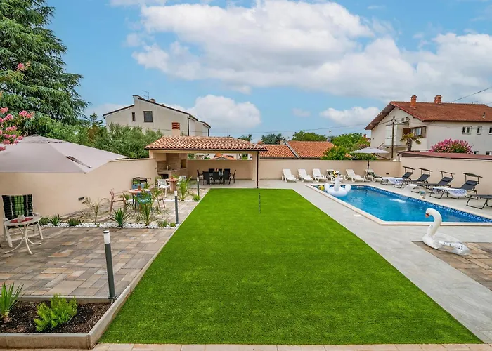 Apartamento 2 Bedroom Cozy In